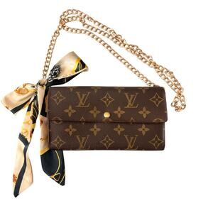 Louis Vuitton Monogram Sarah Wallet